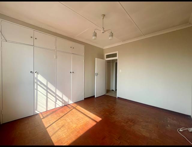 2 BEDROOM APARTMENT RENTED IN ROSETTENVILLE
